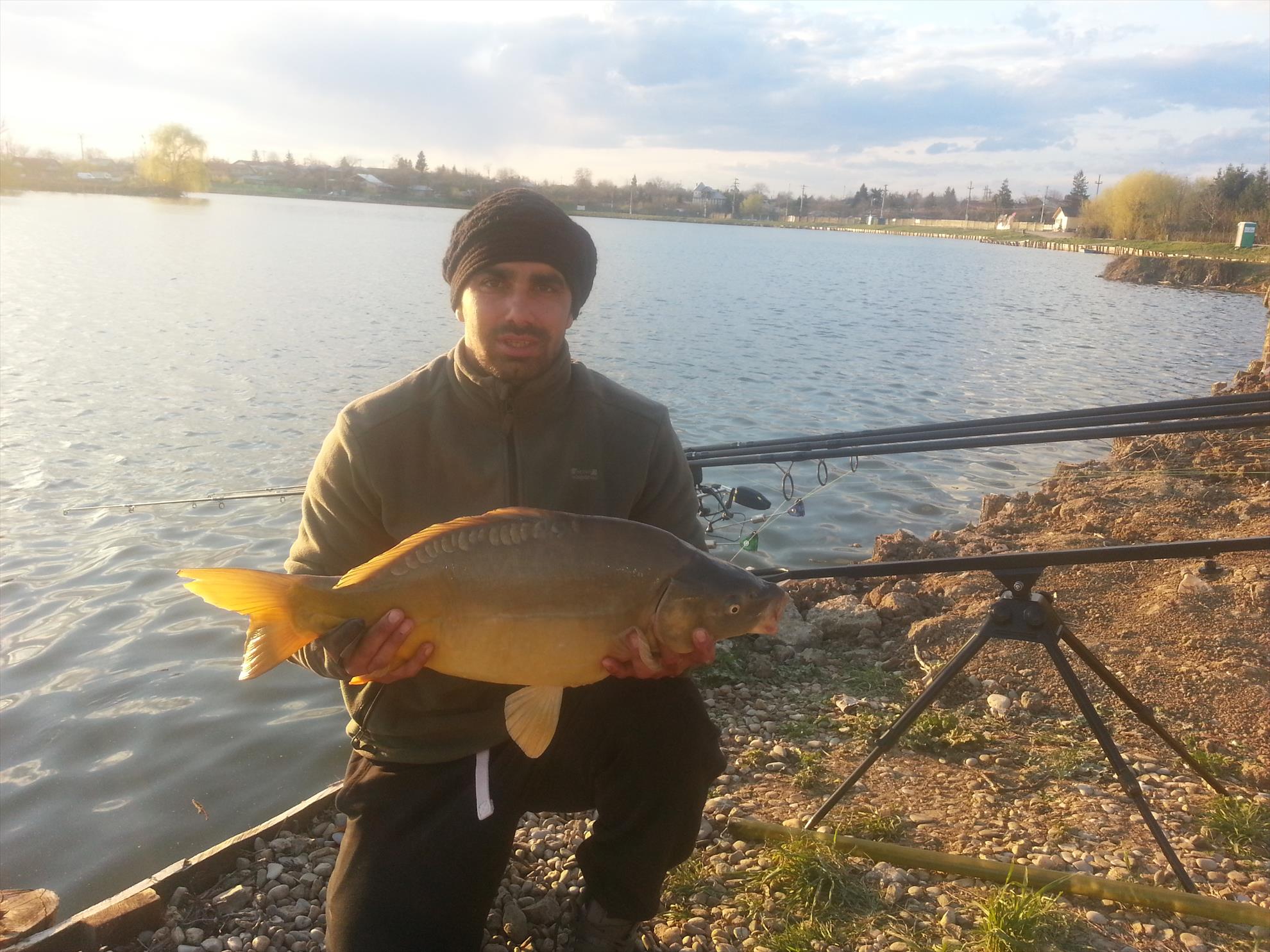 Hermes Peris 3 - 5 aprilie 2015 - 20150404190716.jpg